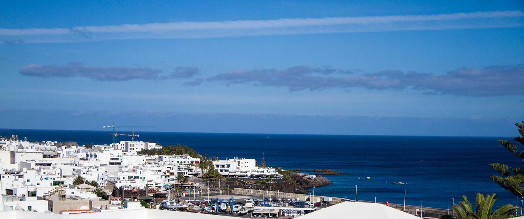 Apartments Gina Y Vista Oceano Puerto del Carmen  Exterior photo
